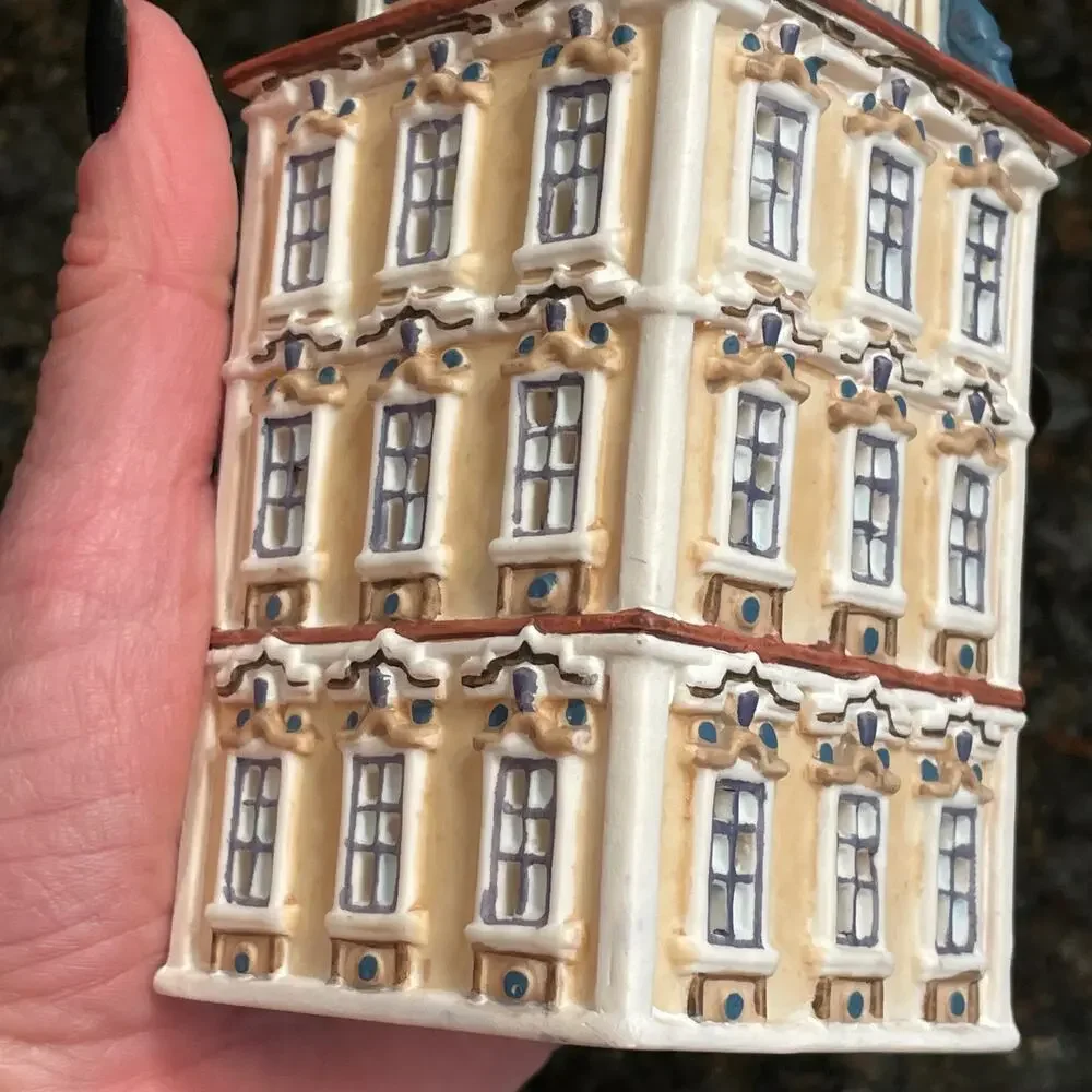 PartyLite Cafe Vienna P8276 Tealight House Ceramic Collectible Votive No Box
